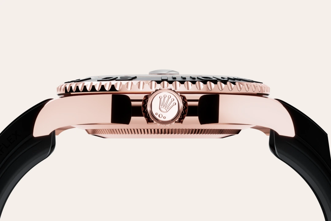 18 kt Everose-goud